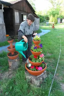 18.5.2011 - zaléváme květinky – fotografie 2
