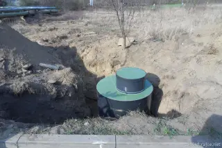 ... a už to jen připojit a zahrabat ...